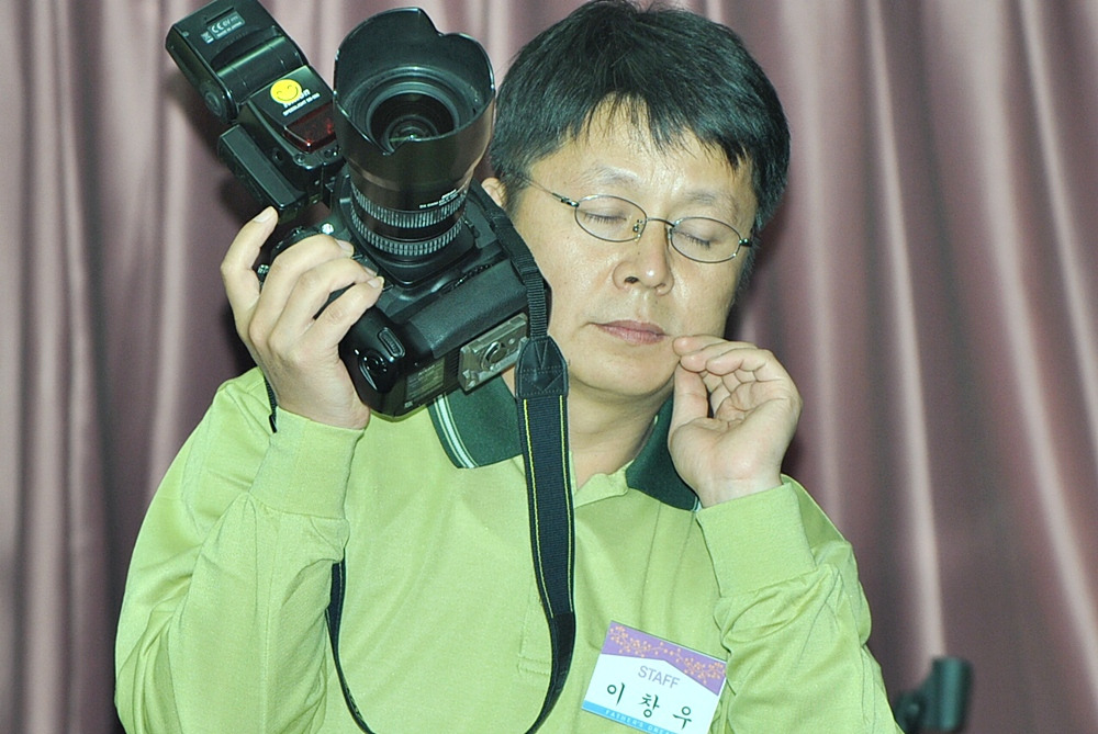 홍성곤 이미지